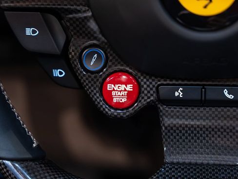 Certified 2023 Ferrari 812 GTS RWD image 28