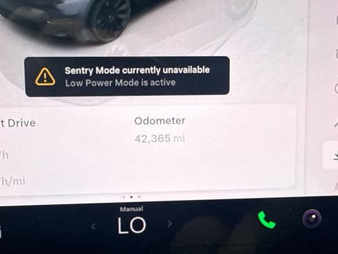 Used 2023 Tesla Model Y AWD image 16