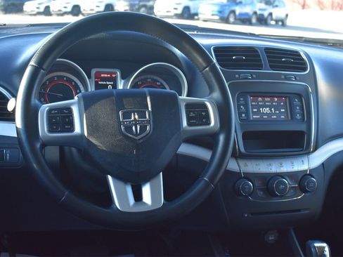 Used 2020 Dodge Journey SE w/ SE Popular Equipment Group image 21