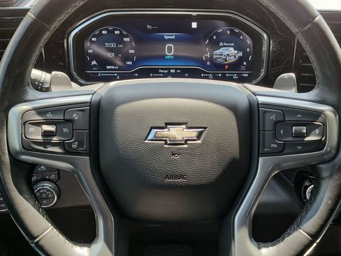 Used 2022 Chevrolet Silverado 1500 RST w/ Z71 Off-Road Package AWD/4WD image 11