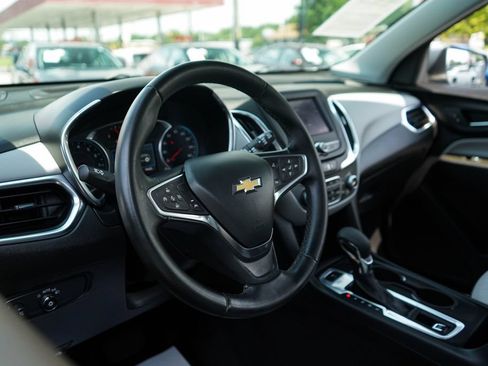 Used 2024 Chevrolet Equinox LT AWD/4WD image 5