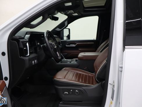 Used 2025 GMC Sierra 2500 Denali Ultimate AWD/4WD image 24