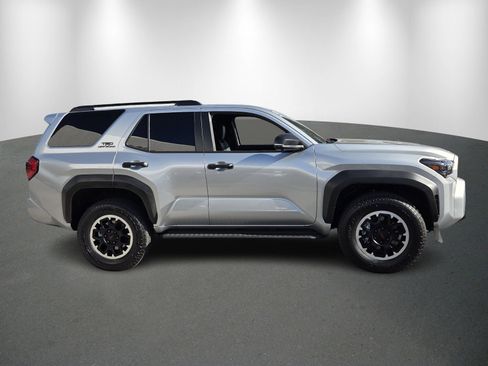 Used 2025 Toyota 4Runner TRD Off-Road Premium image 8