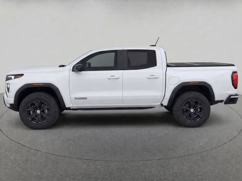 Used 2024 GMC Canyon Elevation w/ Convenience Package RWD image 6