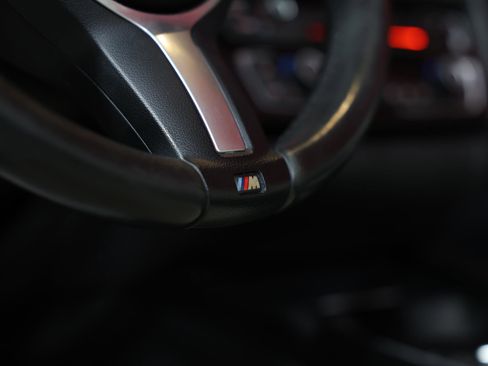 Used 2016 BMW M235i Convertible image 23