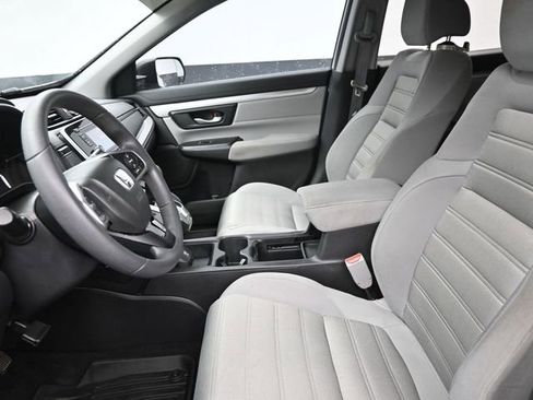 Used 2018 Honda CR-V LX image 17
