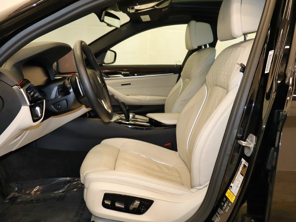 Used 2021 BMW 540i xDrive w/ Premium Package AWD/4WD image 18