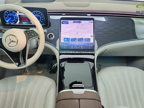 Used 2023 Mercedes-Benz EQS 450+ 4MATIC SUV w/ Exclusive Trim Package image 22