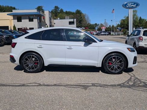 Used 2023 Audi SQ5 Prestige w/ Prestige Package AWD/4WD image 2