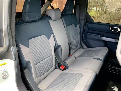 Used 2022 Ford Bronco Outer Banks AWD/4WD image 20