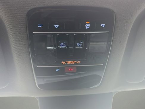 Used 2024 Hyundai Santa Fe Limited image 29