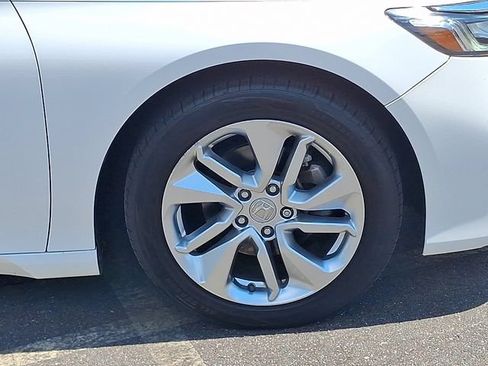 Used 2019 Honda Accord LX image 25