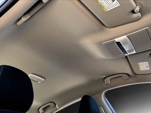 Used 2025 Nissan Sentra S image 27