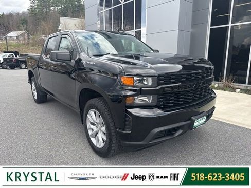 Used 2022 Chevrolet Silverado 1500 Custom AWD/4WD image 1
