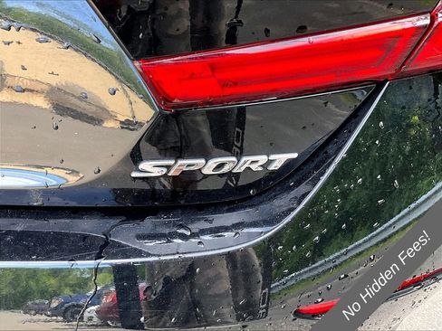 Used 2018 Honda Accord Sport image 7