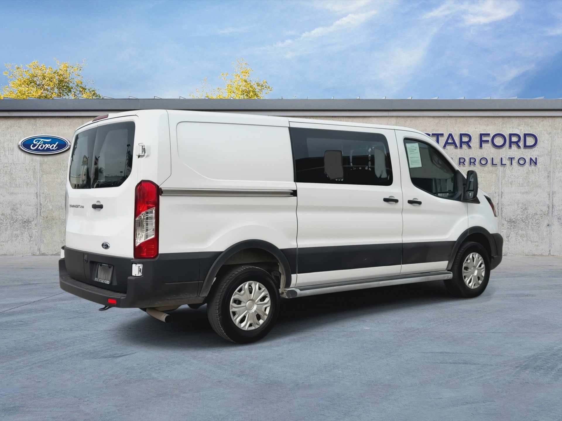 Used 2025 Ford Transit 250 Low Roof w/ Exterior Upgrade Package RWD image 8