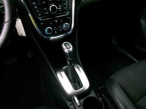 Used 2015 Buick Encore FWD image 31