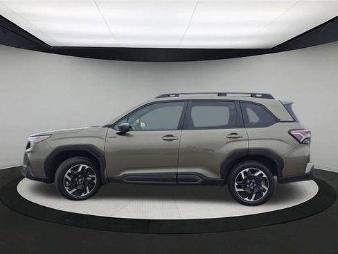 New 2025 Subaru Forester Limited image 4