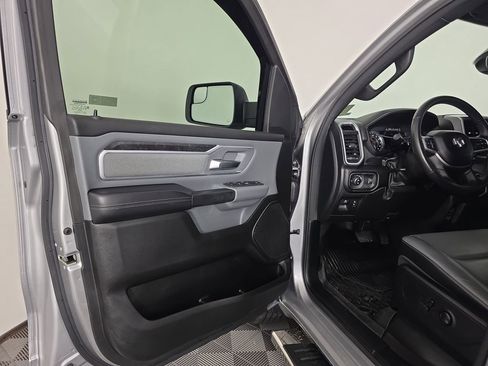 Used 2022 RAM 1500 Big Horn RWD image 17