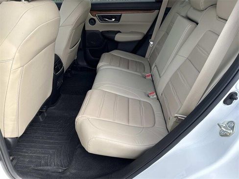 Used 2020 Honda CR-V Touring image 17