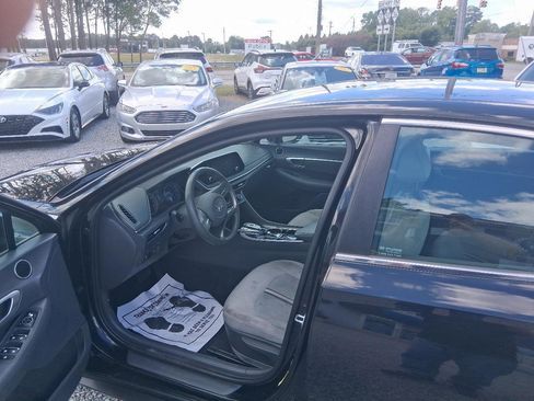 Used 2021 Hyundai Sonata SE FWD image 7