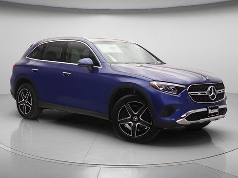 New 2026 Mercedes-Benz GLC 300 image 13
