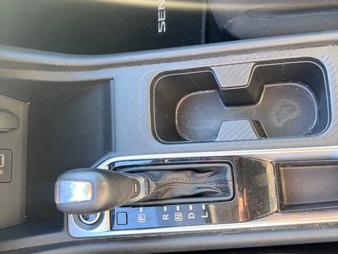 Used 2020 Nissan Sentra S image 19