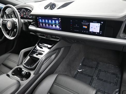 Certified 2026 Porsche Cayenne E-Hybrid AWD/4WD image 25