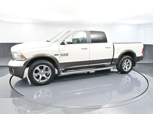 Used 2017 RAM 1500 Laramie w/ Convenience Group image 11