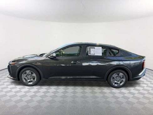 Used 2025 Kia K4 FWD image 8