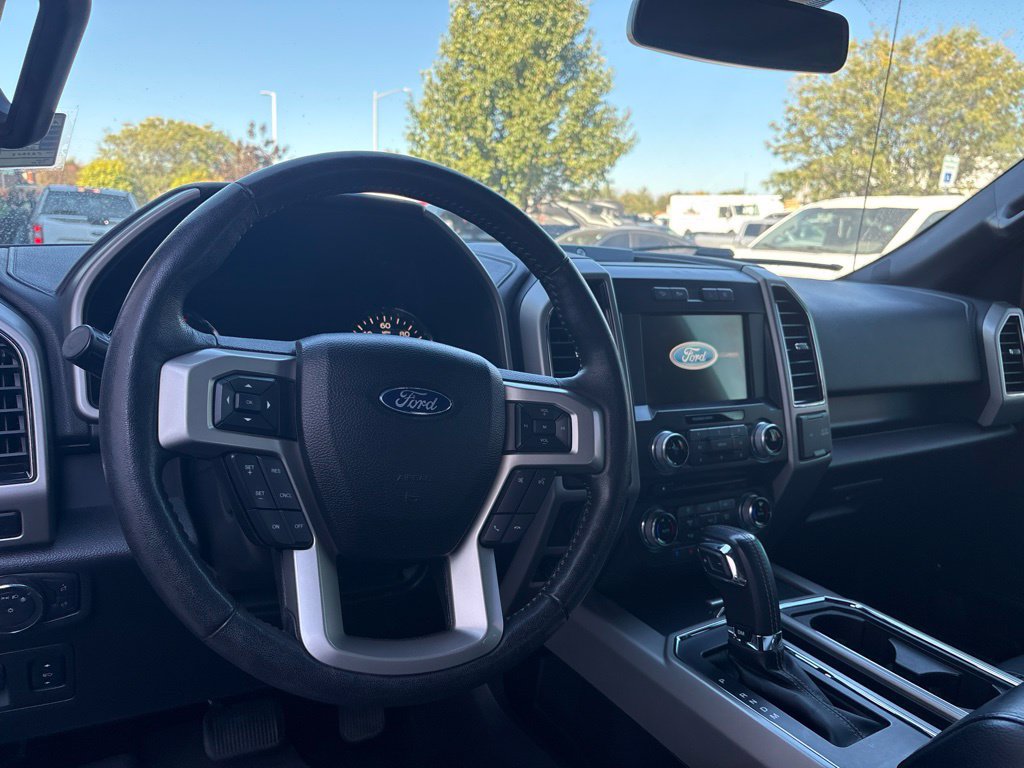 Used 2018 Ford F150 Lariat w/ Equipment Group 502A Luxury AWD/4WD image 10