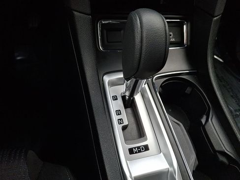 Certified 2025 Subaru Ascent Premium image 17