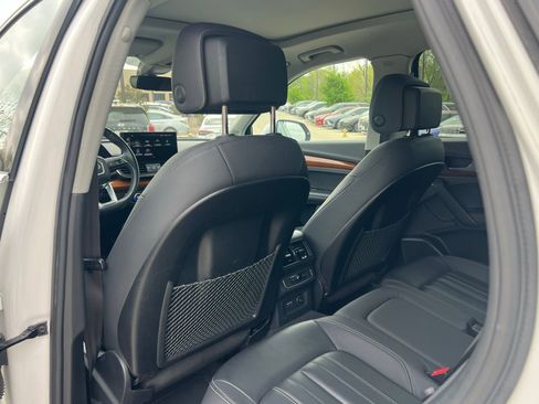 Used 2023 Audi Q5 2.0T Premium Plus AWD/4WD image 17