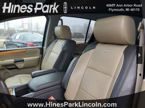 Used 2013 Nissan Armada Platinum w/ Platinum Reserve Pkg image 11
