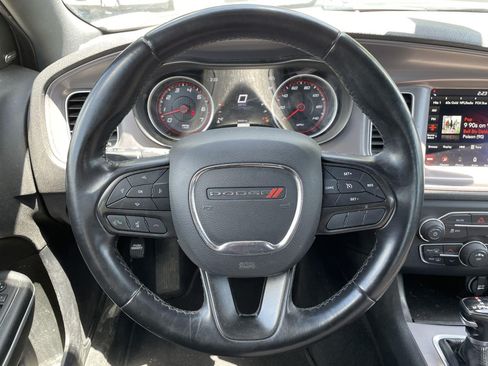 Used 2023 Dodge Charger SXT RWD image 19