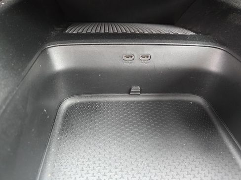 Certified 2025 Chevrolet Blazer EV LT AWD/4WD image 23