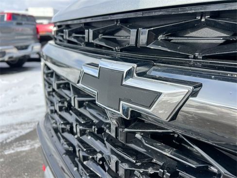 Used 2025 Chevrolet Traverse Z71 w/ Driver Confidence Package image 30