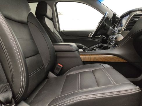 Used 2019 GMC Yukon XL Denali w/ Denali Ultimate Package AWD/4WD image 21