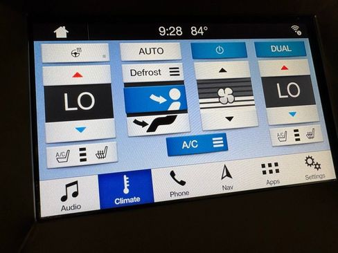 Used 2017 Ford Edge Titanium w/ Equipment Group 301A image 29