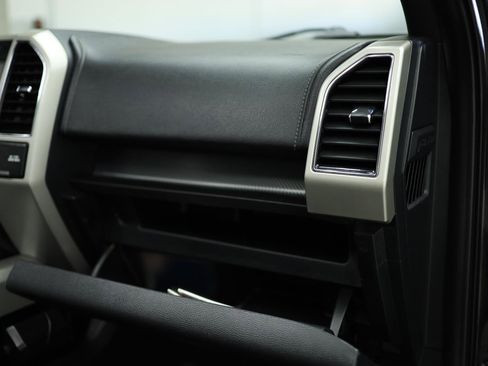 Used 2020 Ford F150 Lariat w/ Equipment Group 502A Luxury image 58