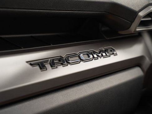 Used 2024 Toyota Tacoma SR5 image 34