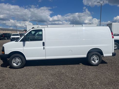 New 2025 Chevrolet Express 3500 Extended w/ Driver Convenience Package RWD image 2