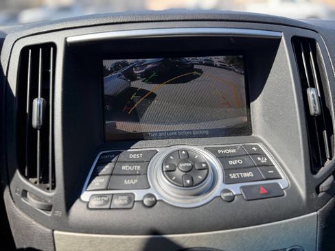 Used 2008 INFINITI G35 Journey w/ Premium Pkg image 19