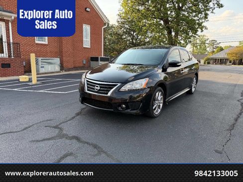 Used 2015 Nissan Sentra SR FWD image 1