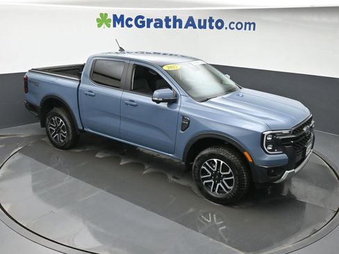 Used 2025 Ford Ranger Lariat w/ Trailer Tow Package image 3