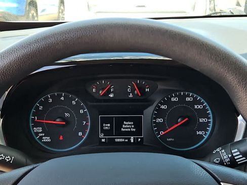 Used 2021 Chevrolet Traverse LS FWD image 22