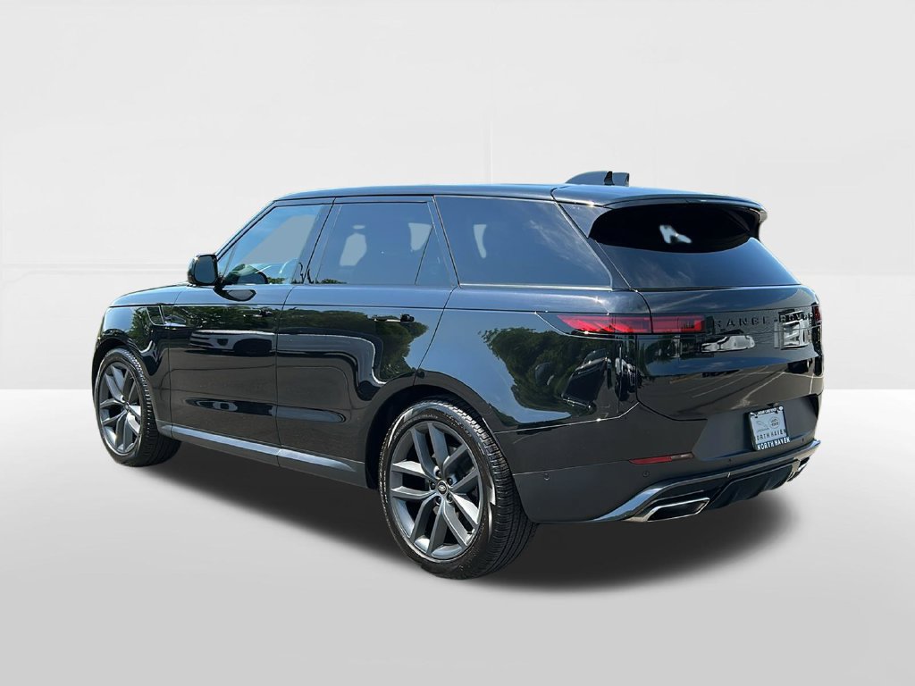 Used 2024 Land Rover Range Rover Sport SE AWD/4WD image 6