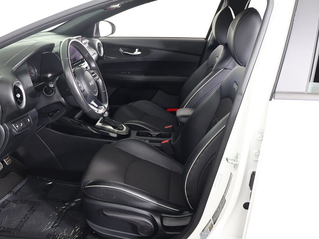 Used 2024 Kia Forte GT-Line FWD image 29
