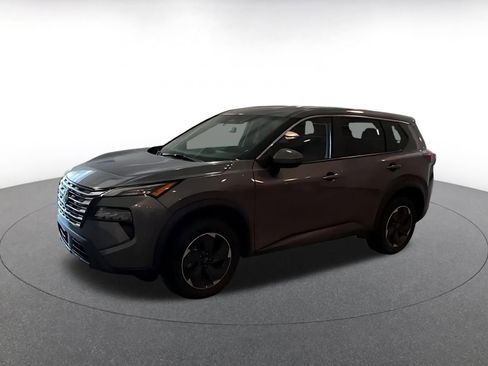Used 2025 Nissan Rogue SV FWD image 8