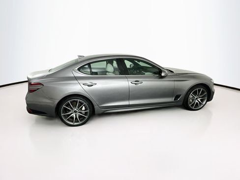 Used 2024 Genesis G70 2.5T RWD image 10